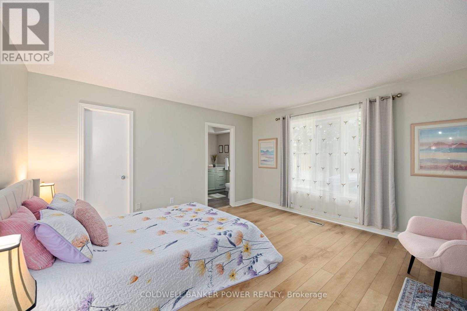 1031 Griffith Street, London South (South K), Ontario  N6K 3Y7 - Photo 12 - X12433892