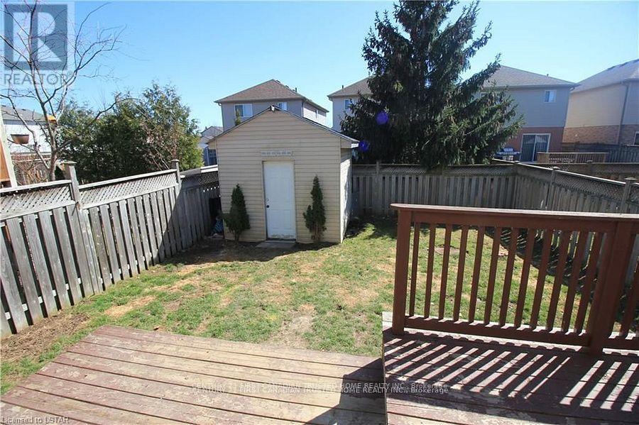 199 Emerald Road, London South, Ontario  N6B 2V3 - Photo 24 - X12433919