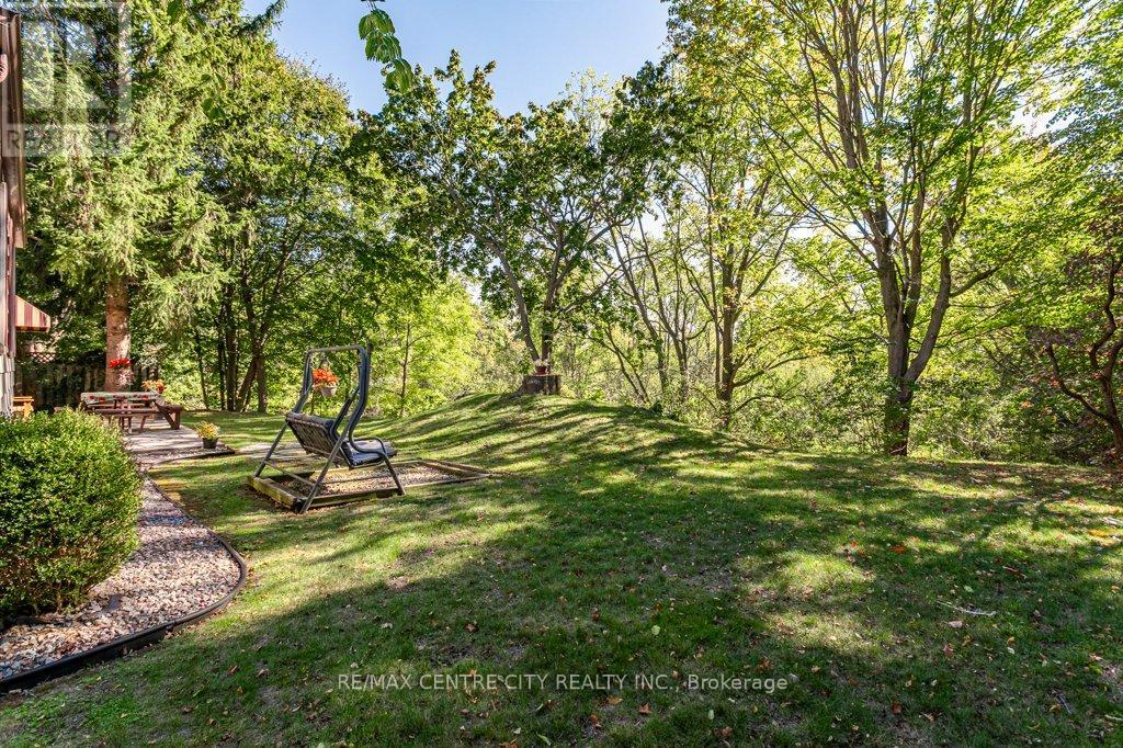 1411 Erindale Crescent, London North, Ontario  N5X 1V8 - Photo 29 - X12433936