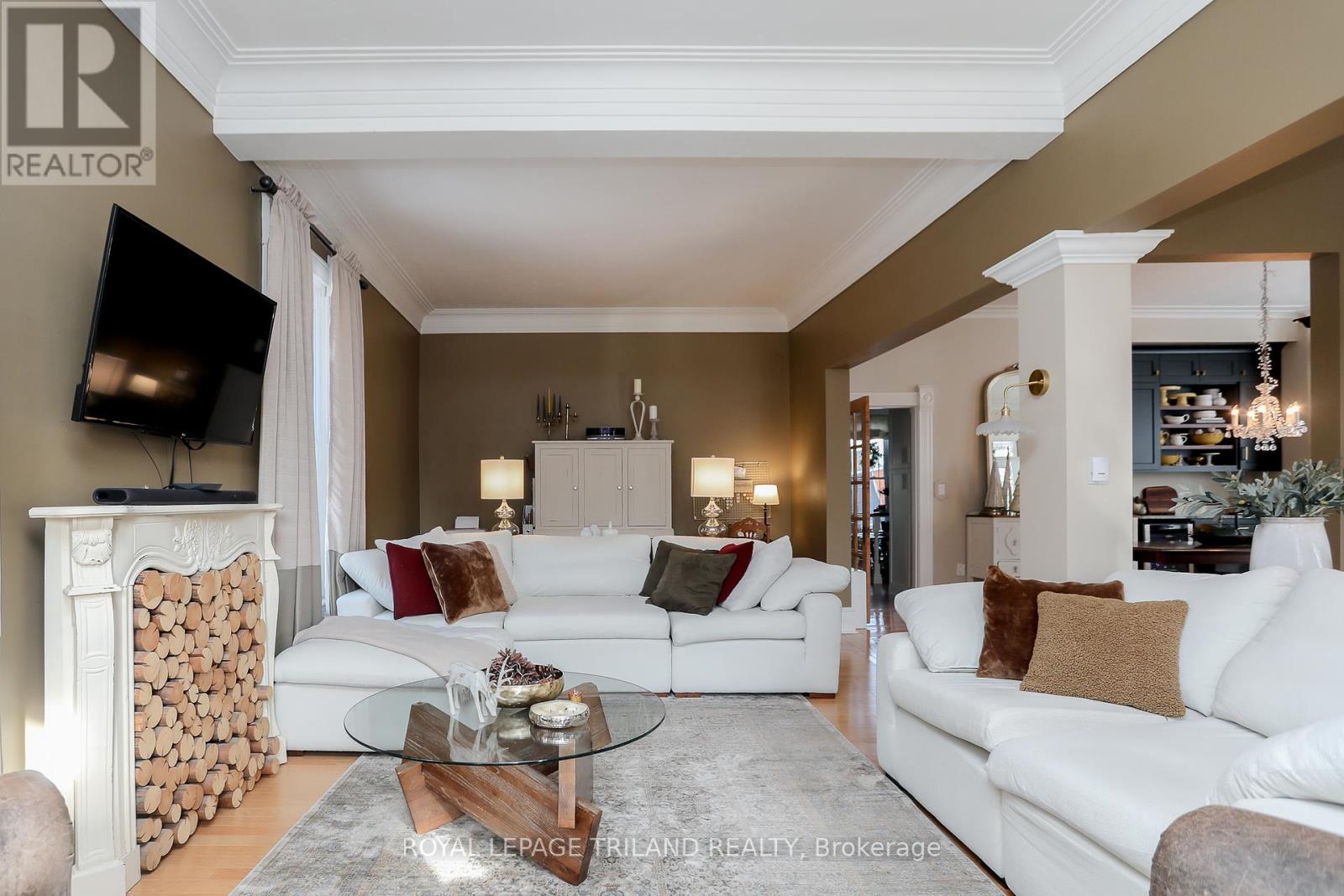 6058 Stone Church Road, Central Elgin, Ontario  N0L 2L0 - Photo 26 - X12433966