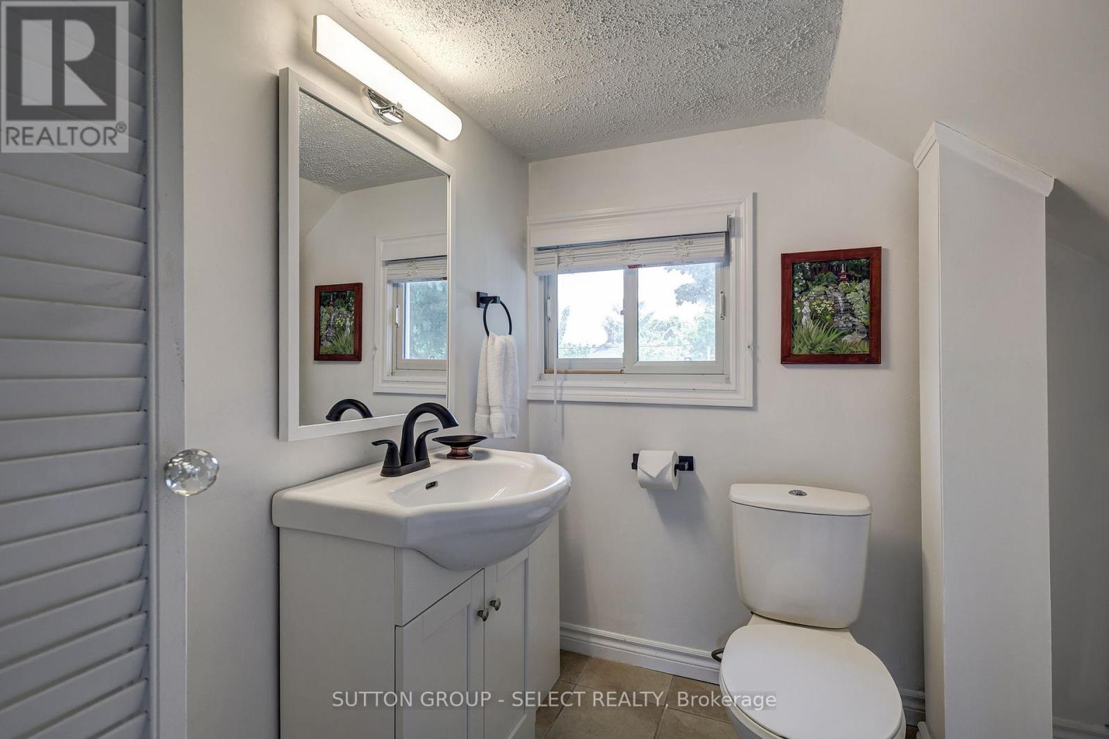 126 Brisbin Street, London East, Ontario  N5Z 2M1 - Photo 40 - X12433979
