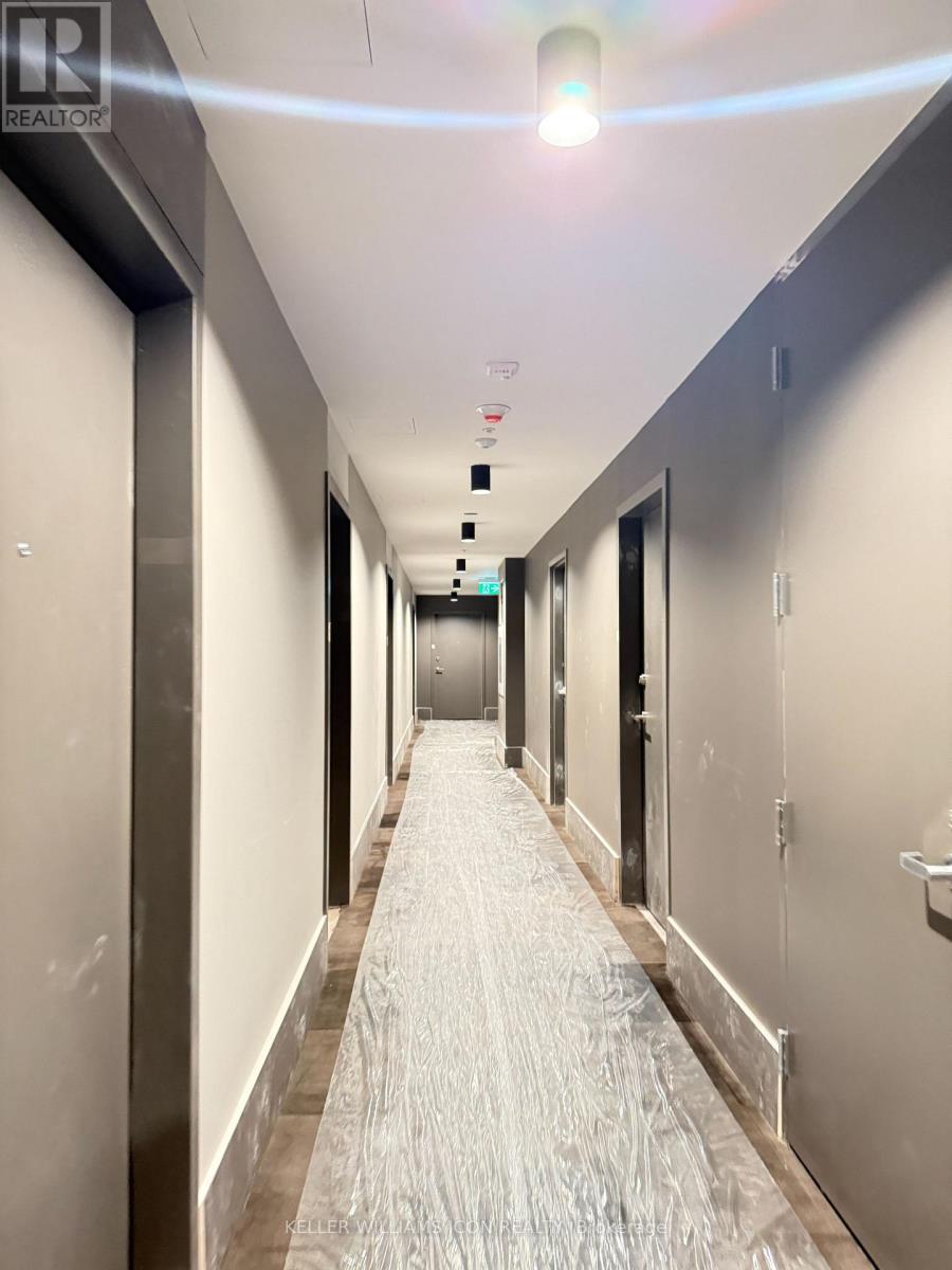 601 - 10 James Street, Ottawa, Ontario  K2P 1T2 - Photo 2 - X12433923