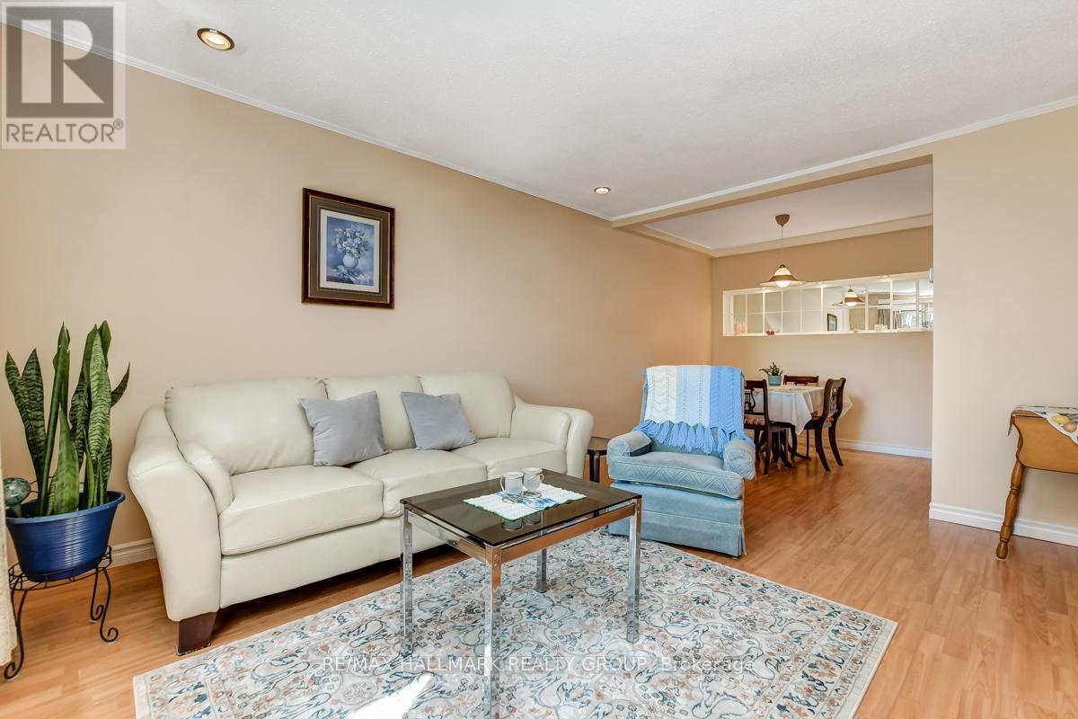 7 - 403 Montfort Street, Ottawa, Ontario  K1L 8G8 - Photo 10 - X12433935