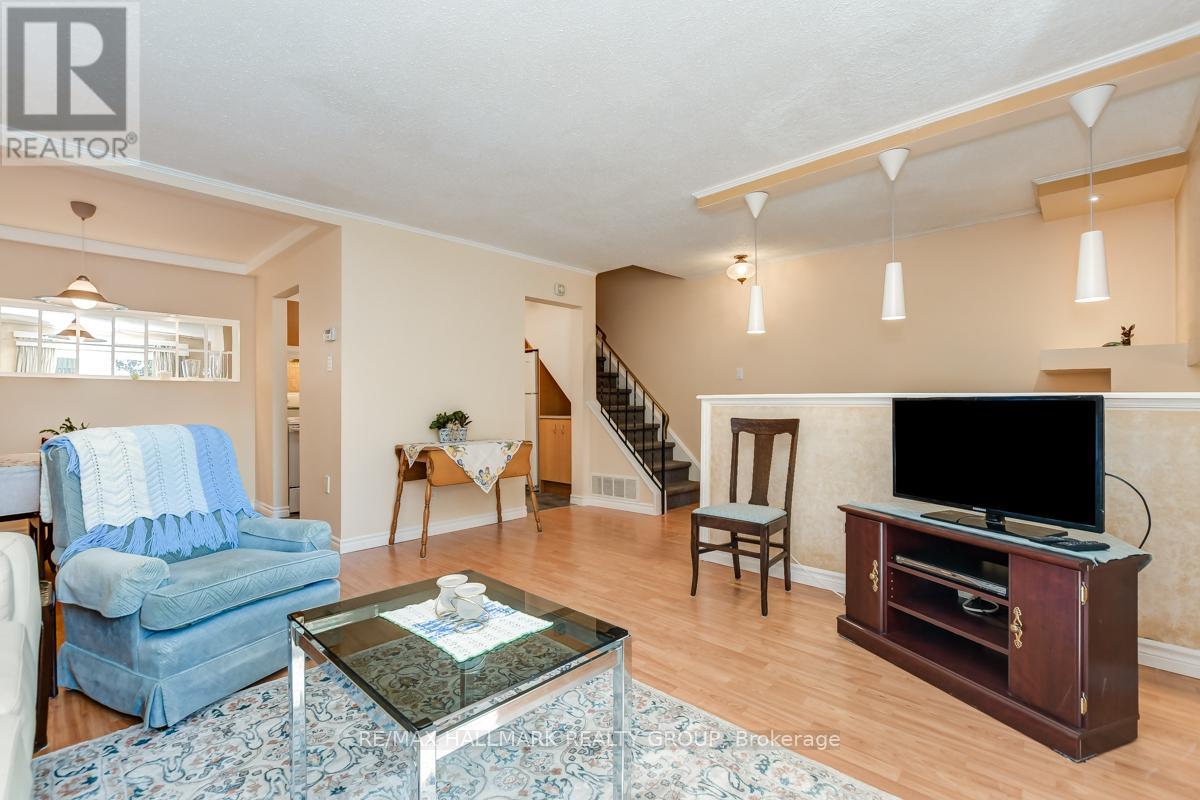 7 - 403 Montfort Street, Ottawa, Ontario  K1L 8G8 - Photo 11 - X12433935