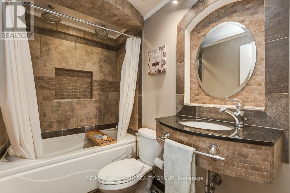 7 - 403 Montfort Street, Ottawa, Ontario  K1L 8G8 - Photo 24 - X12433935