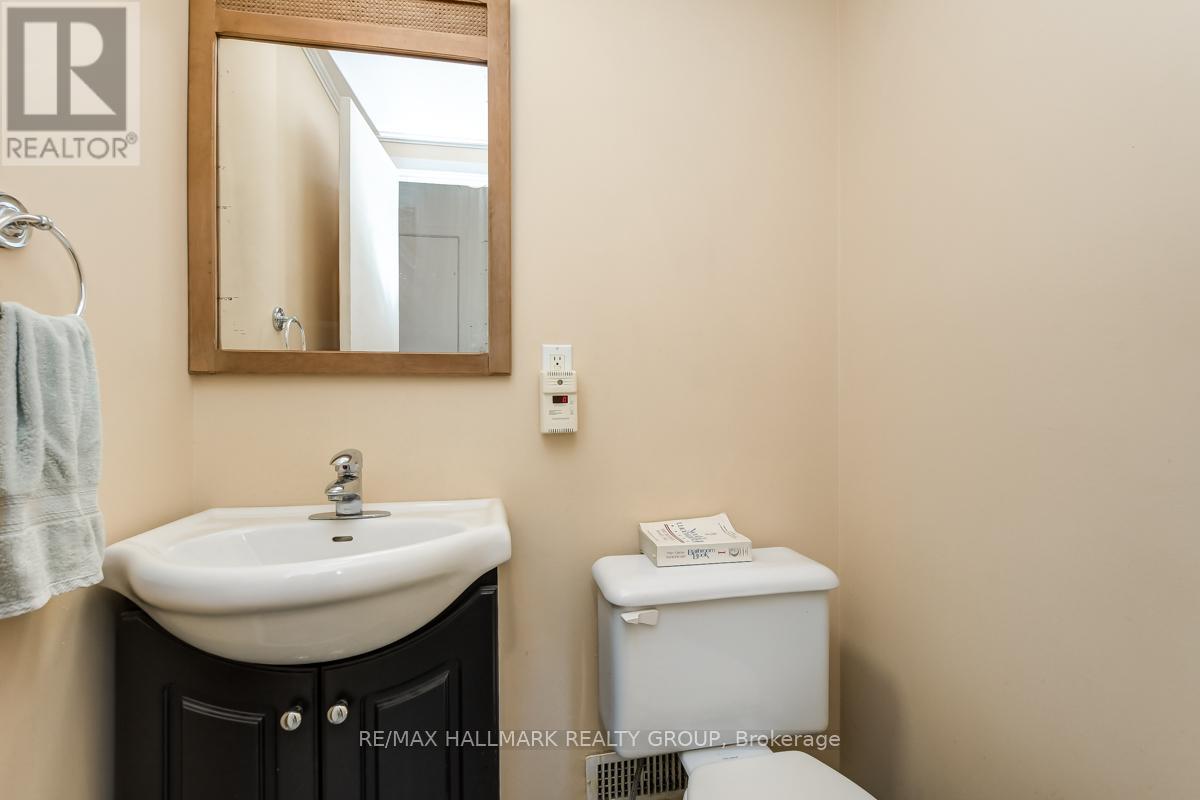 7 - 403 Montfort Street, Ottawa, Ontario  K1L 8G8 - Photo 30 - X12433935