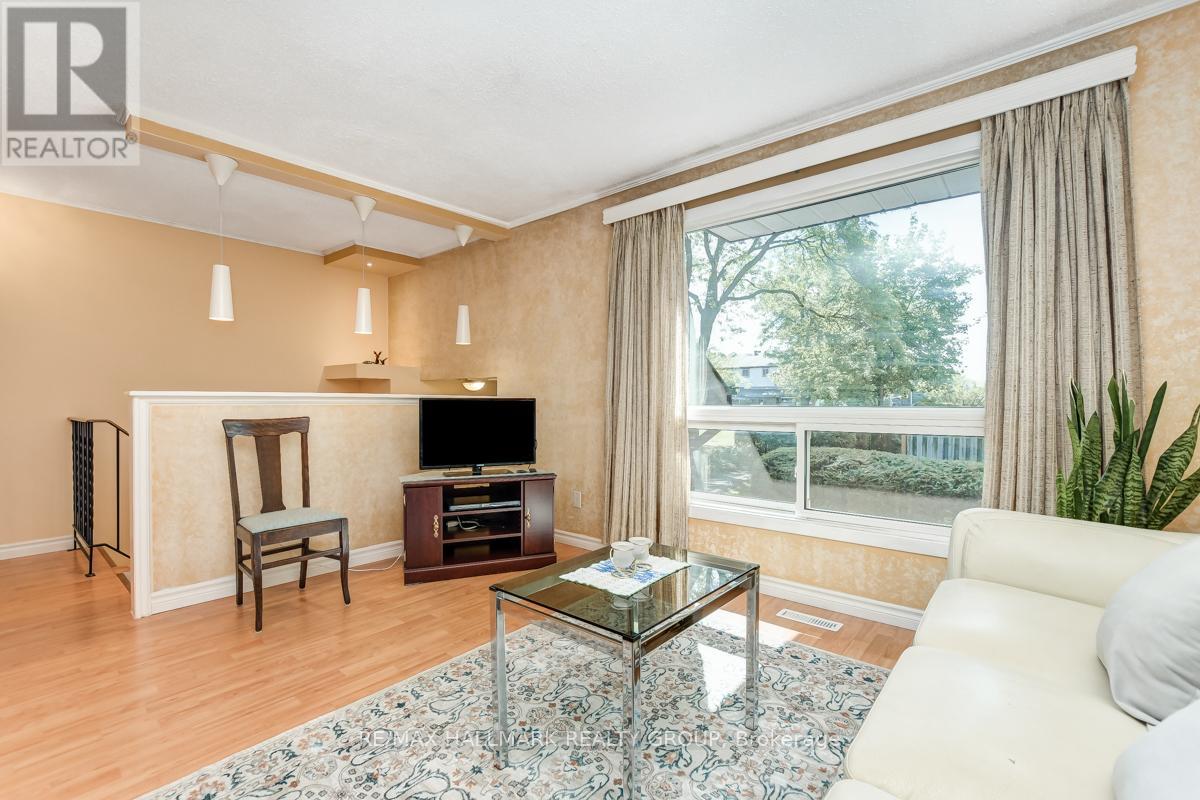 7 - 403 Montfort Street, Ottawa, Ontario  K1L 8G8 - Photo 8 - X12433935
