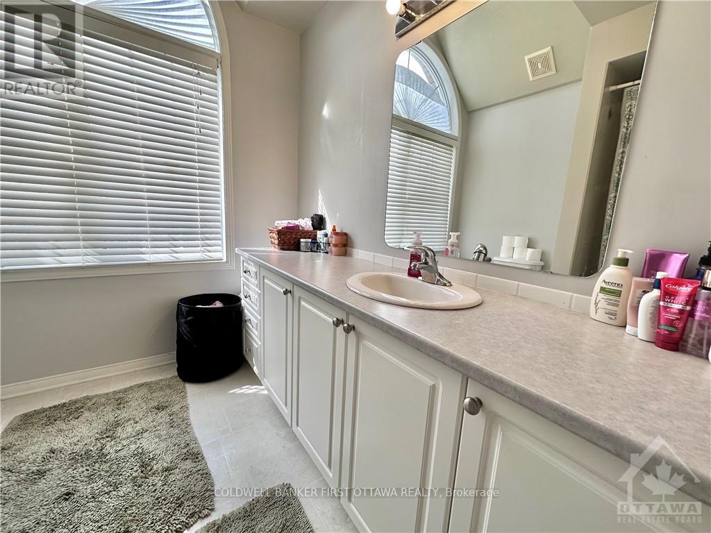 103 Columbia Avenue, Ottawa, Ontario  K1V 1Z3 - Photo 22 - X12433957
