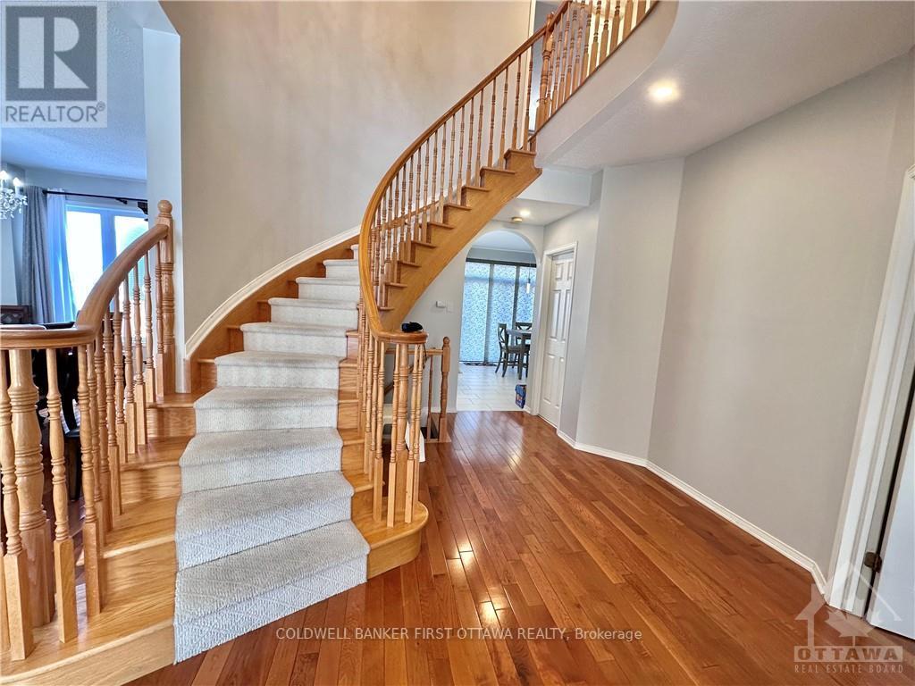 103 Columbia Avenue, Ottawa, Ontario  K1V 1Z3 - Photo 8 - X12433957