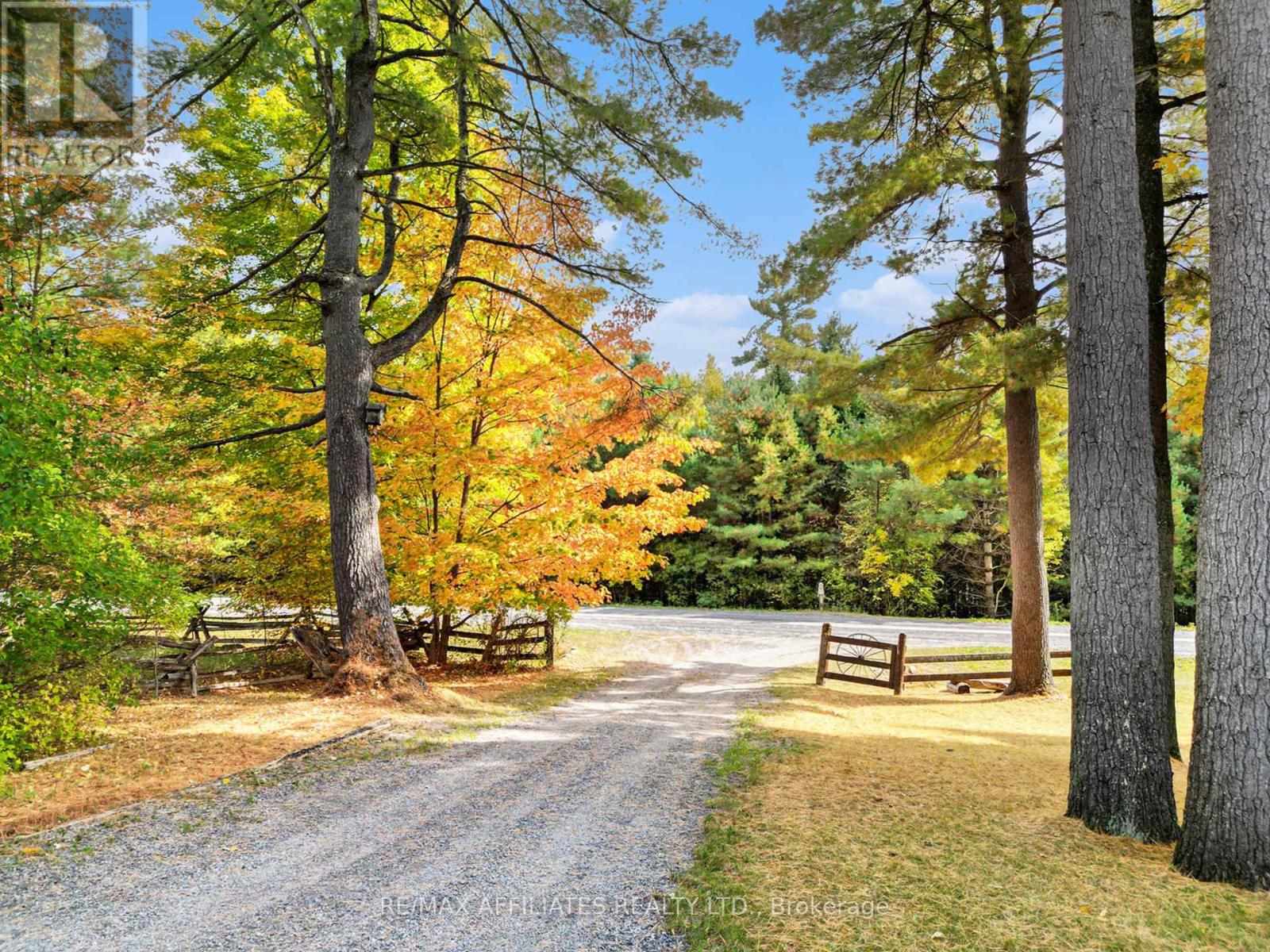 852 Bellamy Mills Road, Mississippi Mills, Ontario  K0A 1A0 - Photo 3 - X12434000