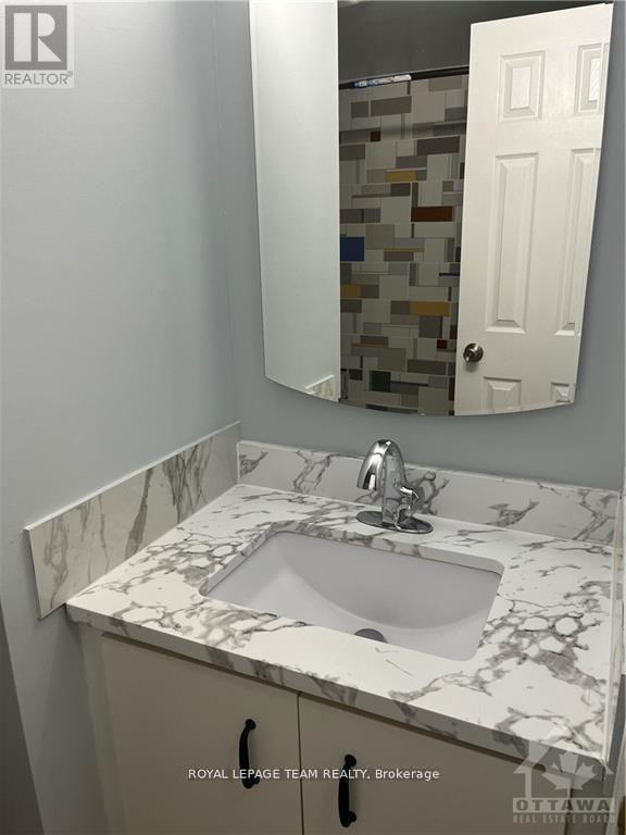 E - 41 Anderson Street, Ottawa, Ontario  K1R 6T6 - Photo 12 - X12434011