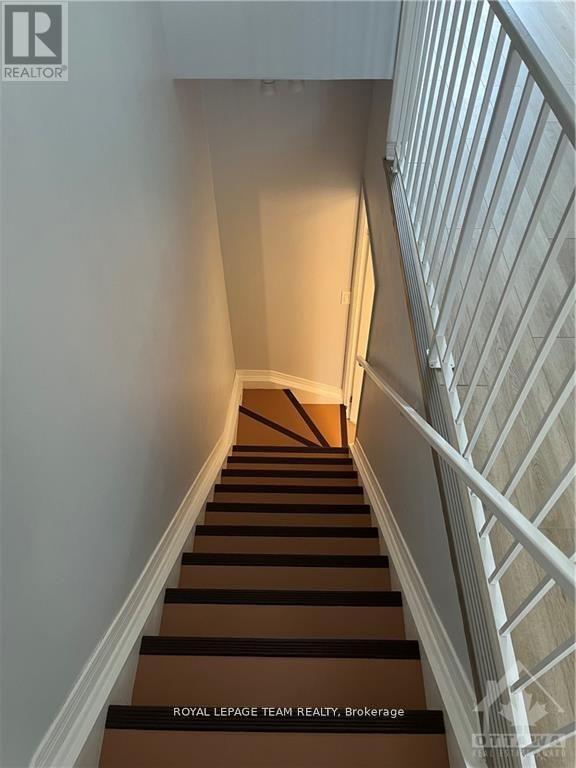 E - 41 Anderson Street, Ottawa, Ontario  K1R 6T6 - Photo 5 - X12434011