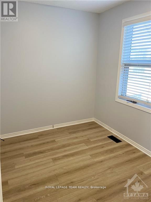 E - 41 Anderson Street, Ottawa, Ontario  K1R 6T6 - Photo 7 - X12434011