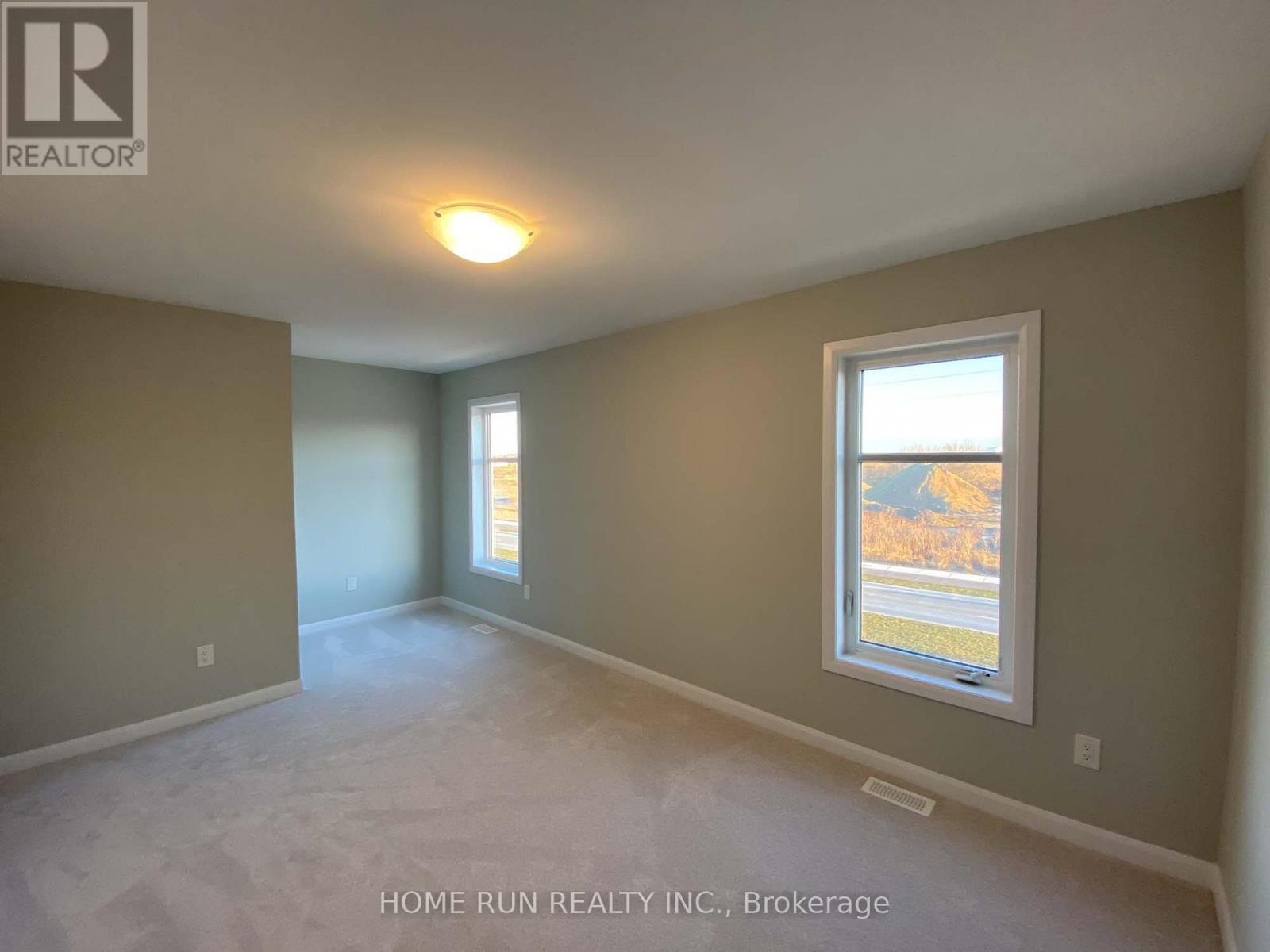 1091 Speedvale Court, Ottawa, Ontario  K2T 0P6 - Photo 13 - X12434019