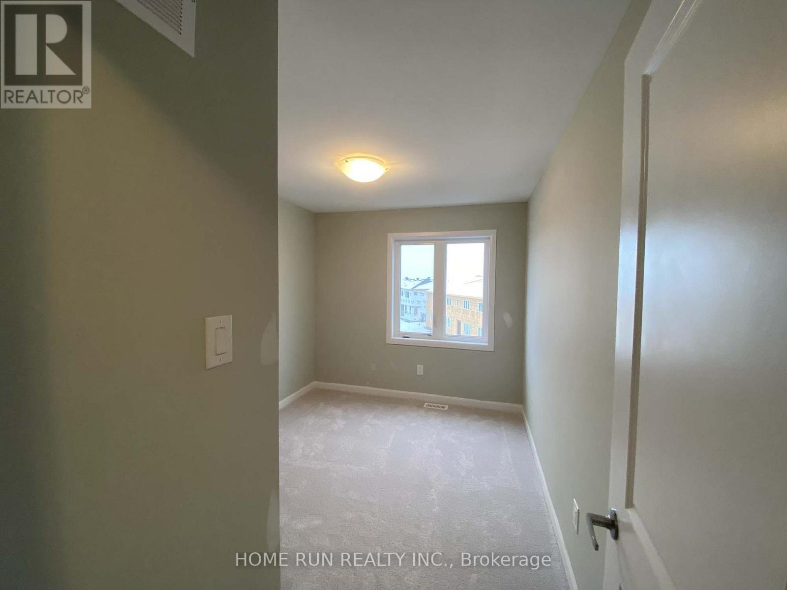 1091 Speedvale Court, Ottawa, Ontario  K2T 0P6 - Photo 18 - X12434019