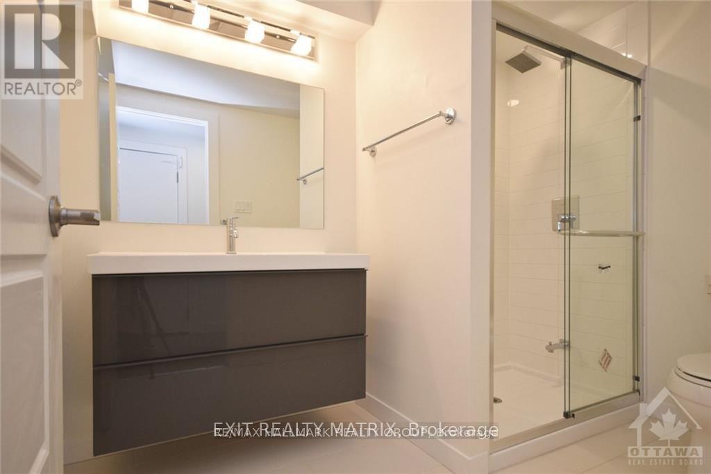 1415 Maxime Road, Ottawa, Ontario  K1B 4E7 - Photo 12 - X12434031