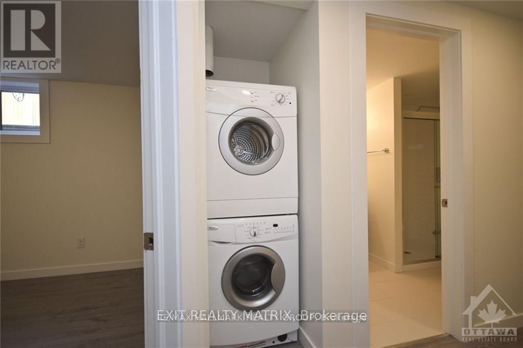 1415 Maxime Road, Ottawa, Ontario  K1B 4E7 - Photo 13 - X12434031