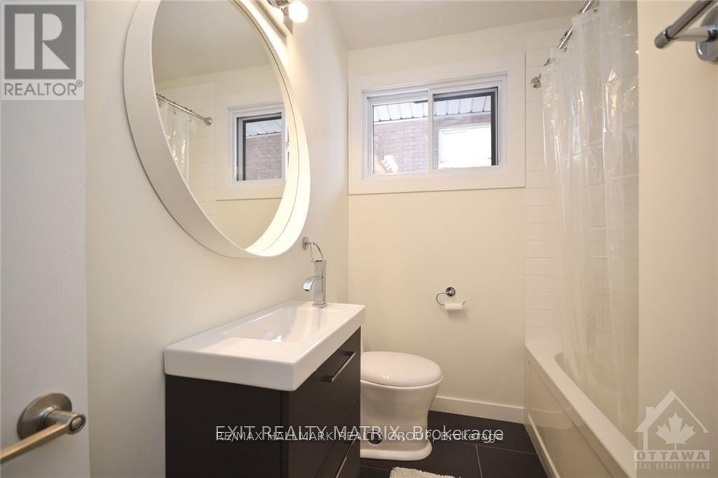 1415 Maxime Road, Ottawa, Ontario  K1B 4E7 - Photo 6 - X12434031