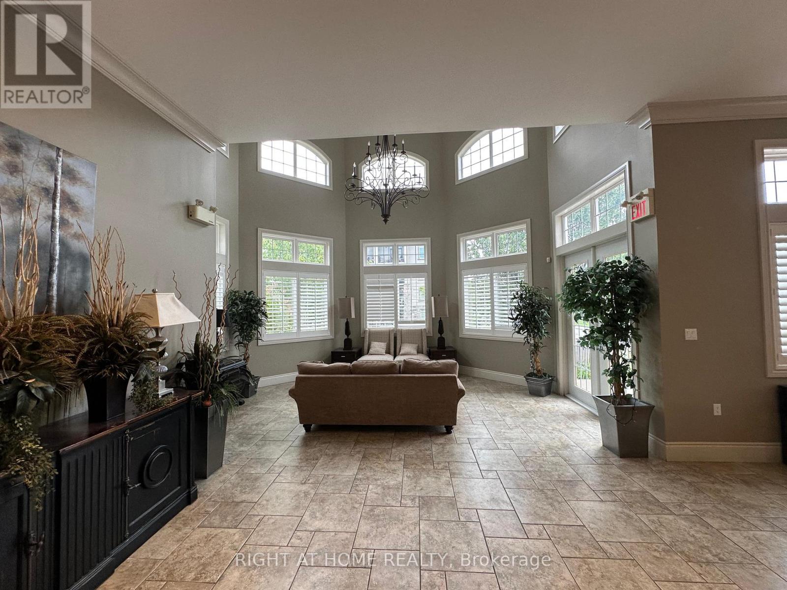 311 - 1370 Main Street E, Milton, Ontario  L9T 7S8 - Photo 42 - W12433699