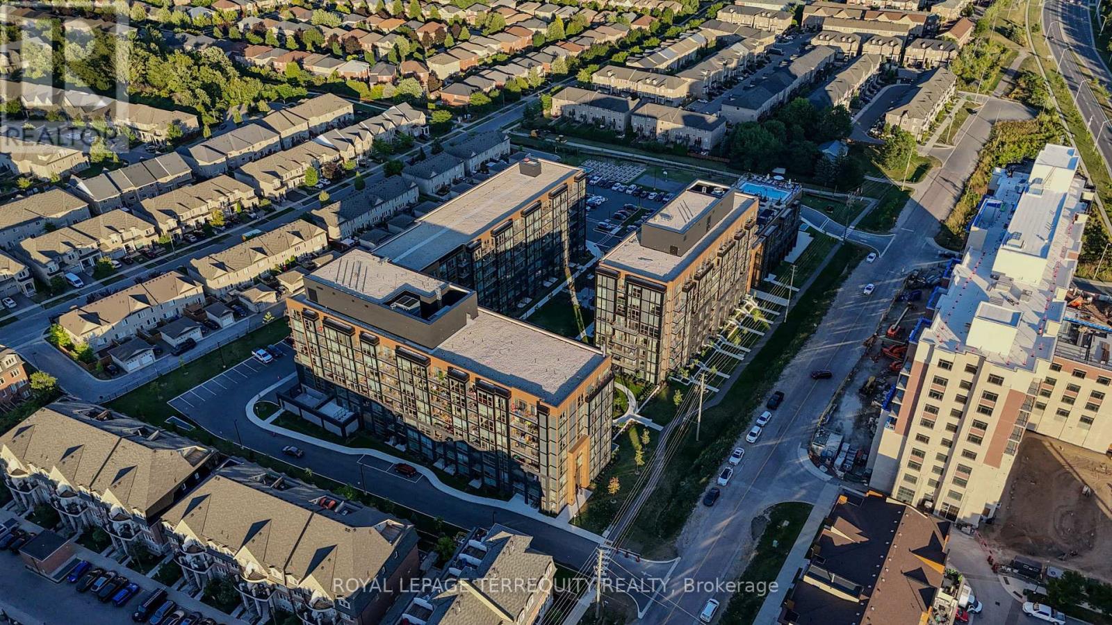 611 - 2343 KHALSA GATE, Oakville, Ontario