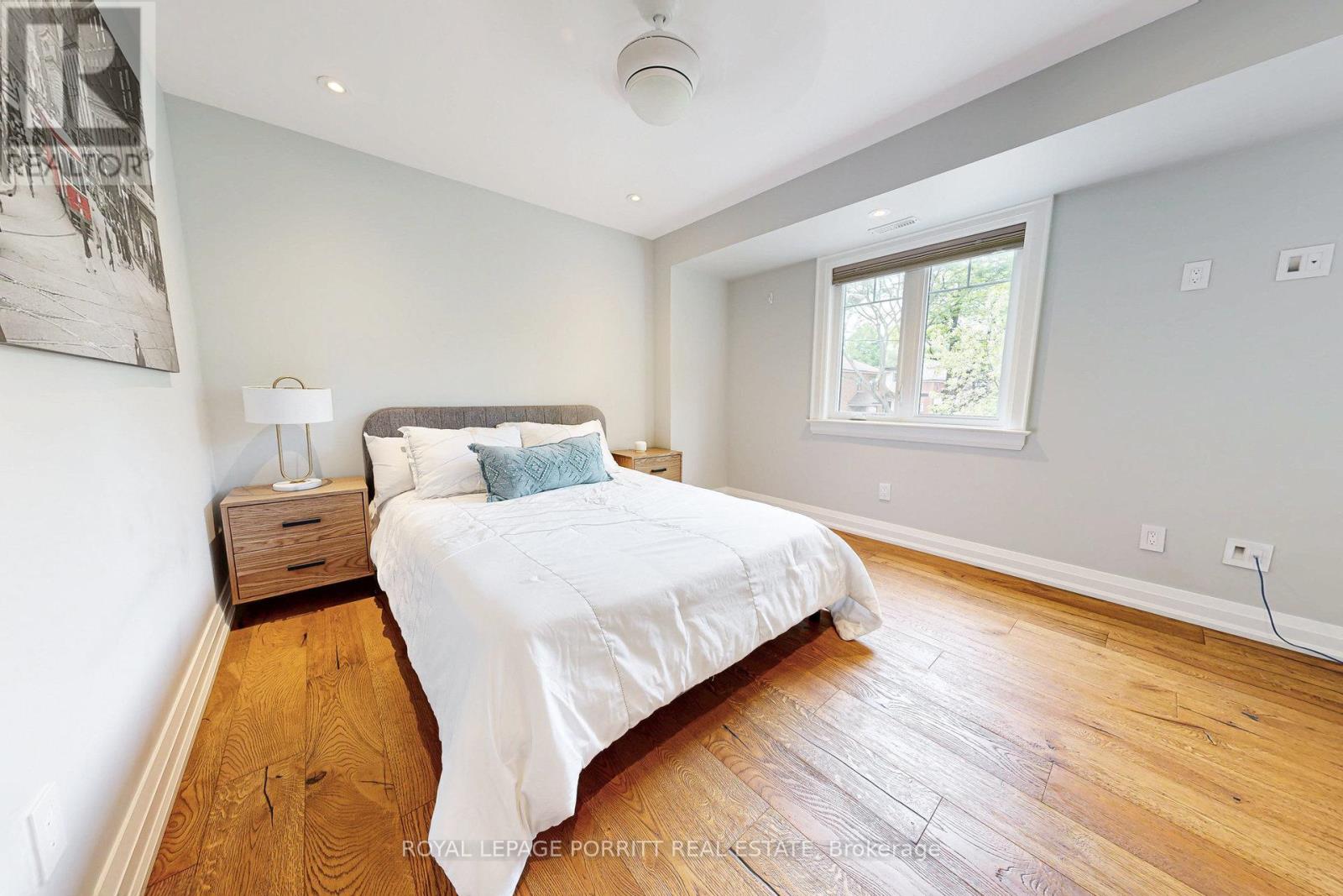 10 Thirty First Street, Toronto (Long Branch), Ontario  M8W 3E8 - Photo 17 - W12433818