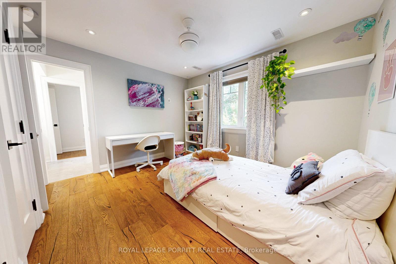 10 Thirty First Street, Toronto (Long Branch), Ontario  M8W 3E8 - Photo 28 - W12433818