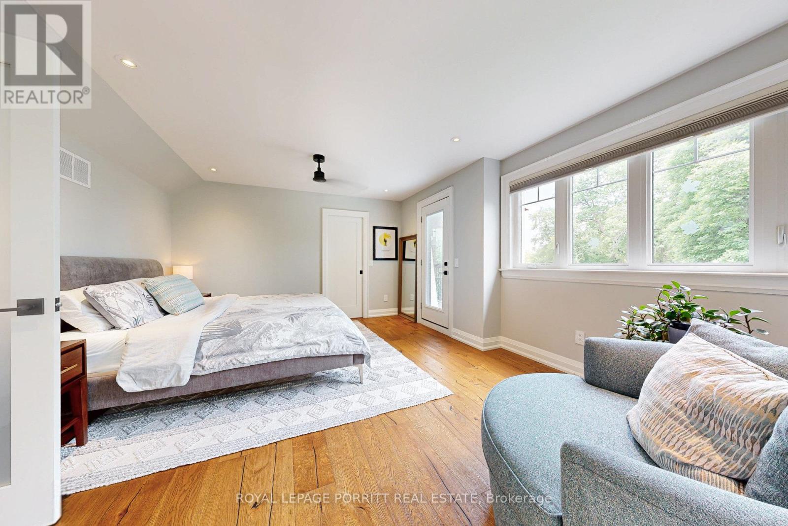 10 Thirty First Street, Toronto (Long Branch), Ontario  M8W 3E8 - Photo 31 - W12433818