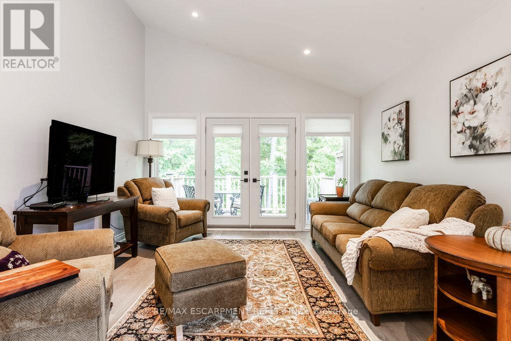 2 - 1095 Skyview Drive, Burlington, Ontario  L7P 4W7 - Photo 16 - W12433824