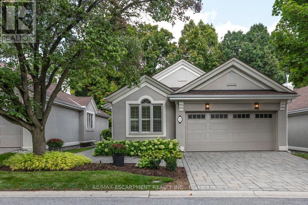 2 - 1095 Skyview Drive, Burlington, Ontario  L7P 4W7 - Photo 2 - W12433824