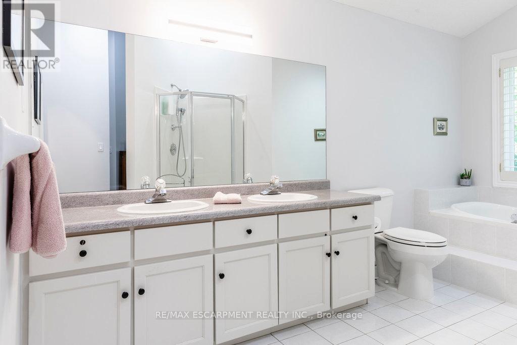 2 - 1095 Skyview Drive, Burlington, Ontario  L7P 4W7 - Photo 21 - W12433824