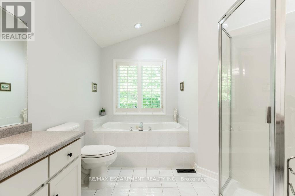 2 - 1095 Skyview Drive, Burlington, Ontario  L7P 4W7 - Photo 22 - W12433824