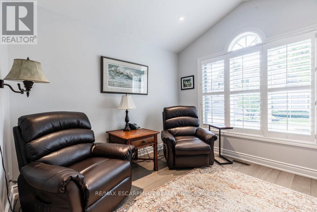 2 - 1095 Skyview Drive, Burlington, Ontario  L7P 4W7 - Photo 24 - W12433824