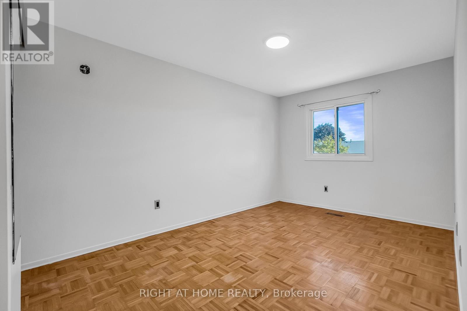 6842 Avila Road, Mississauga, Ontario  L5N 1R8 - Photo 29 - W12433828