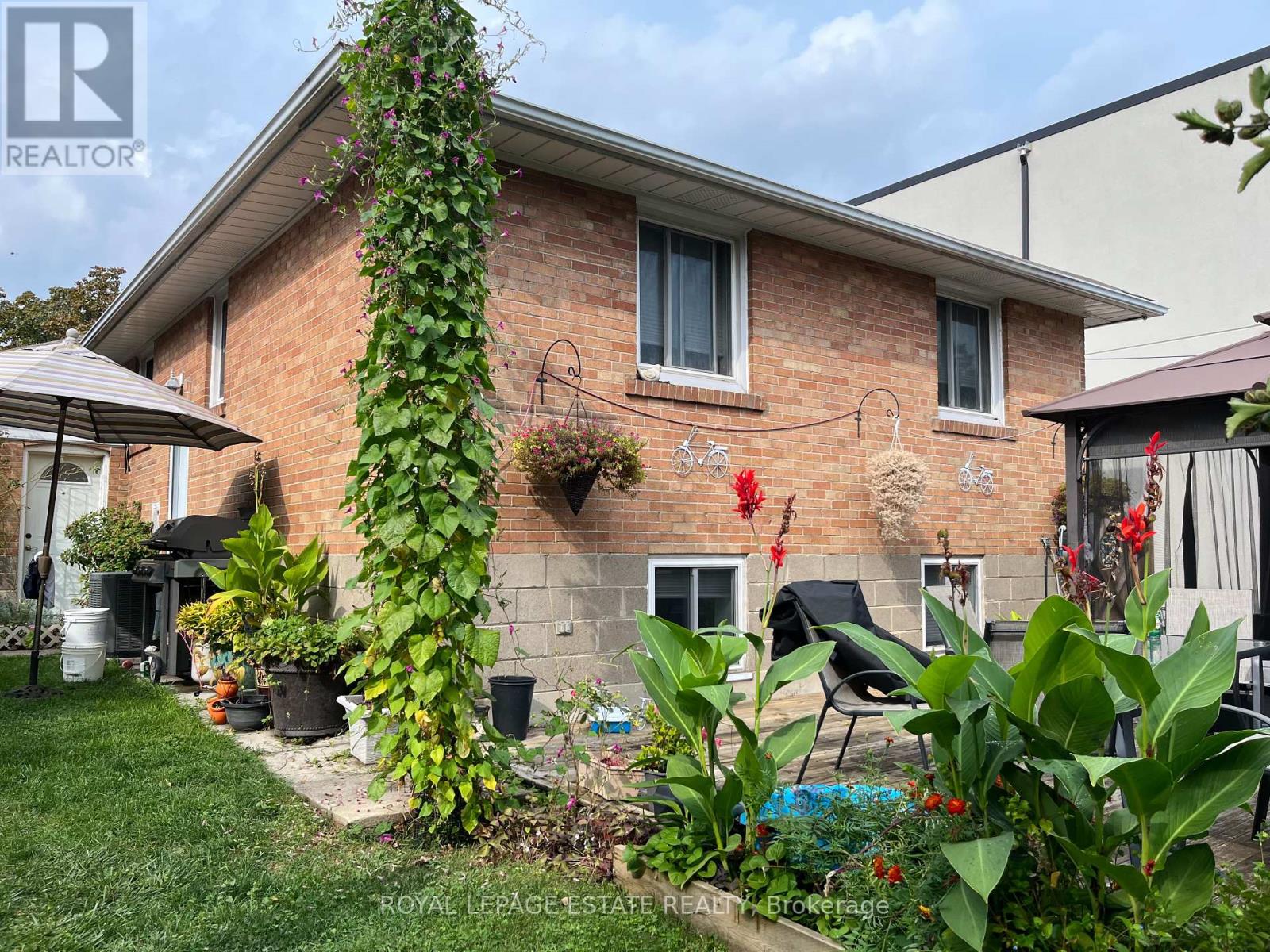 3985 Bloor Street W, Toronto (Islington-City Centre West), Ontario  M9B 1M2 - Photo 4 - W12433836