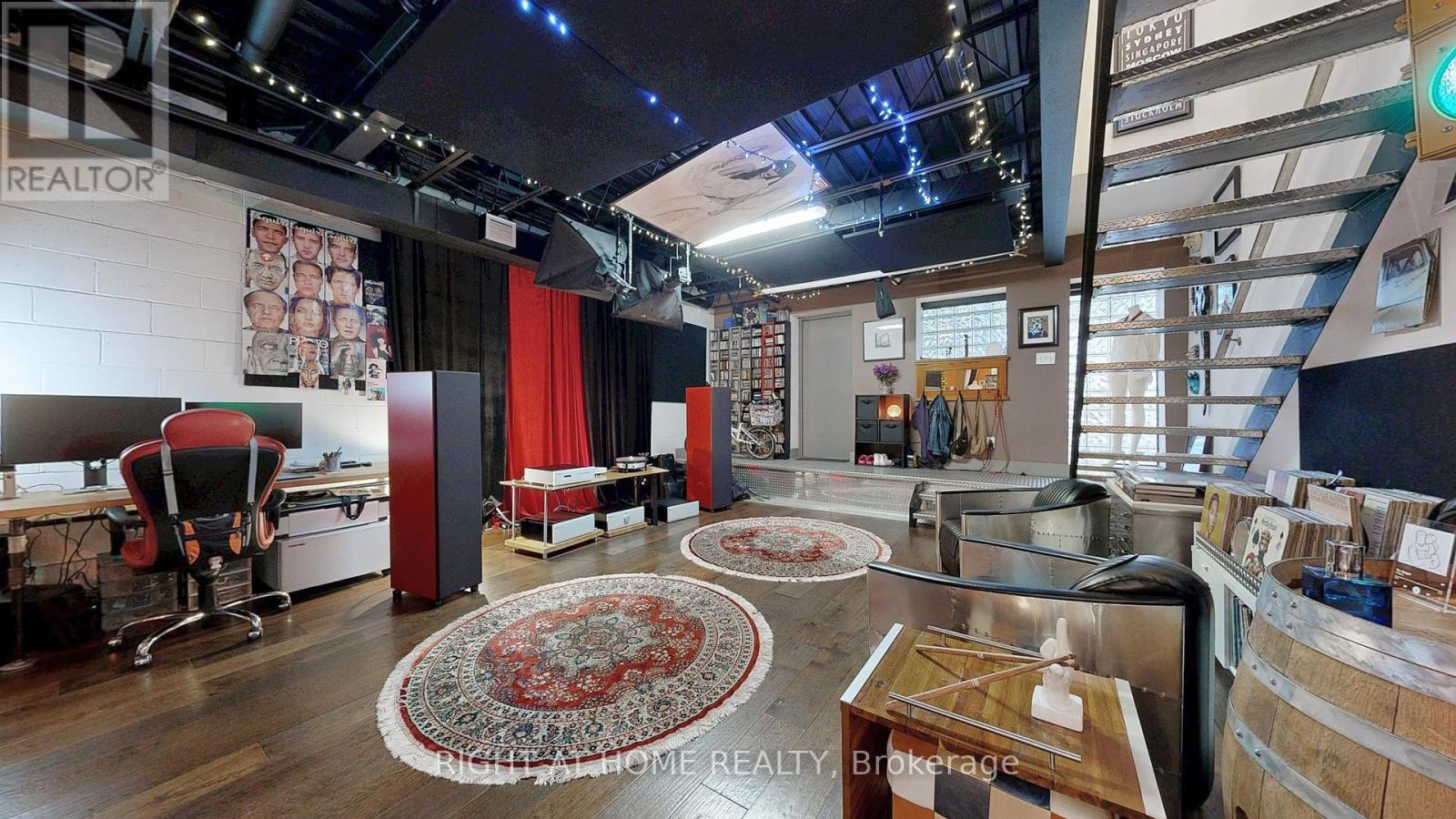 2400 St Clair Avenue W, Toronto (Junction Area), Ontario  M6N 1L1 - Photo 10 - W12433841