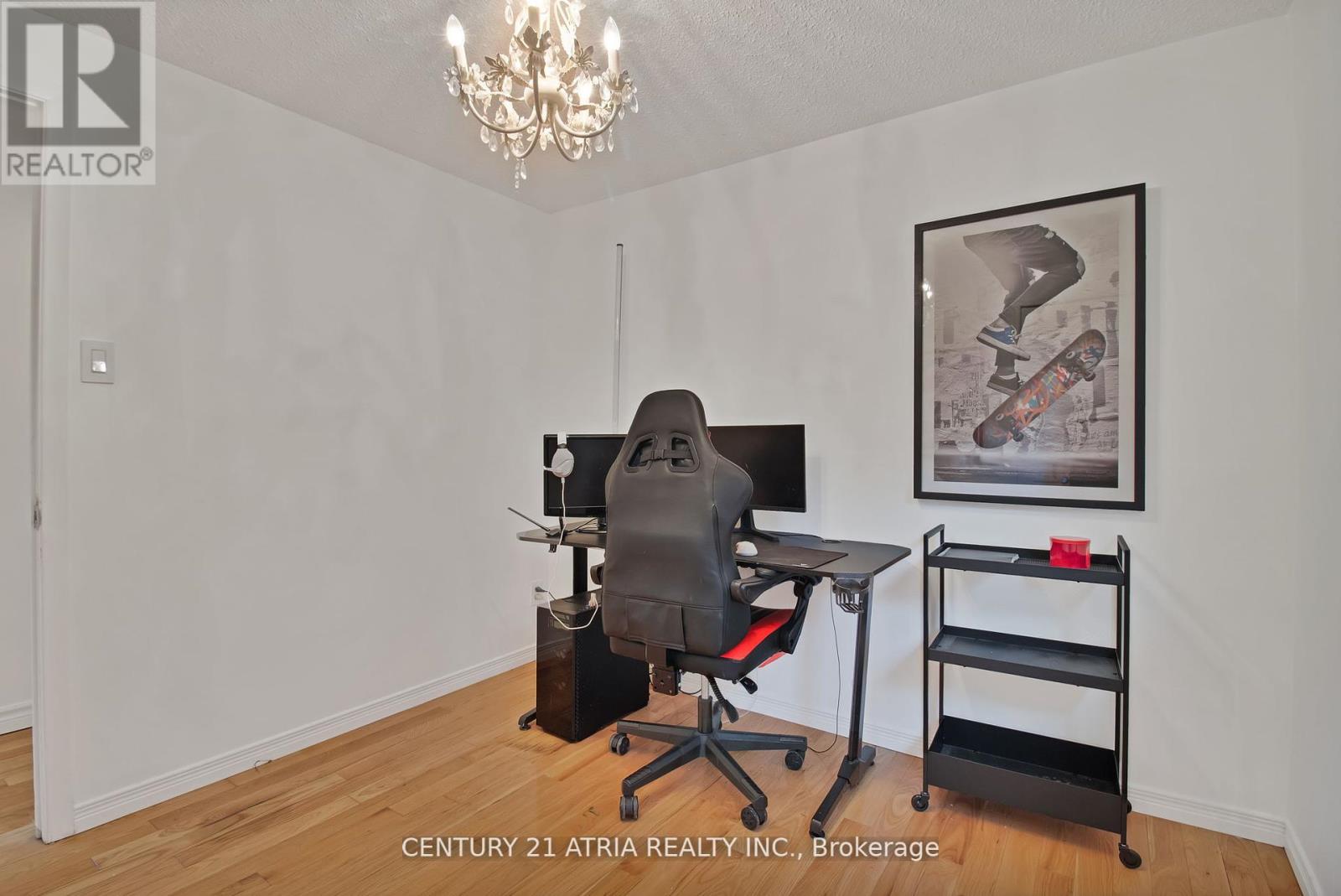 3222 Hornbeam Crescent, Mississauga, Ontario  L5L 1B4 - Photo 18 - W12433853