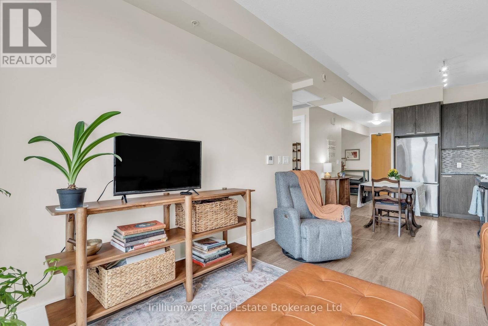 412 - 155 St Leger Street, Kitchener, Ontario  N2H 0B9 - Photo 10 - X12433891
