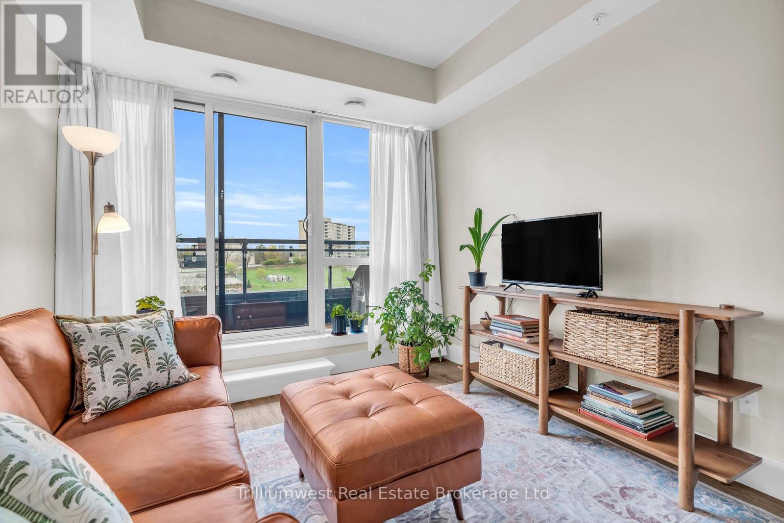 412 - 155 St Leger Street, Kitchener, Ontario  N2H 0B9 - Photo 8 - X12433891