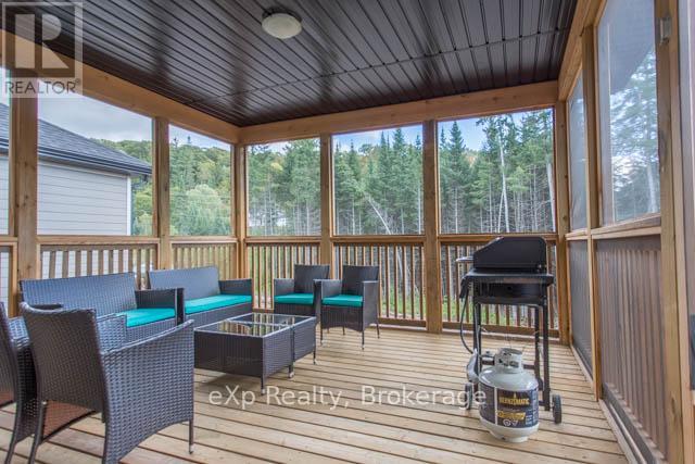 40 - 1052 Greensview Drive, Lake Of Bays, Ontario  P1H 0K1 - Photo 10 - X12433913