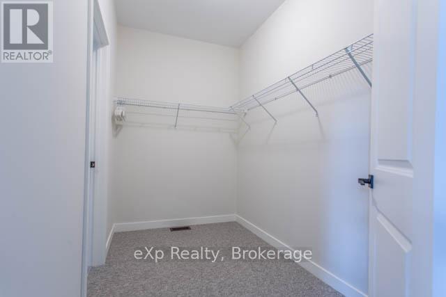 40 - 1052 Greensview Drive, Lake Of Bays, Ontario  P1H 0K1 - Photo 20 - X12433913