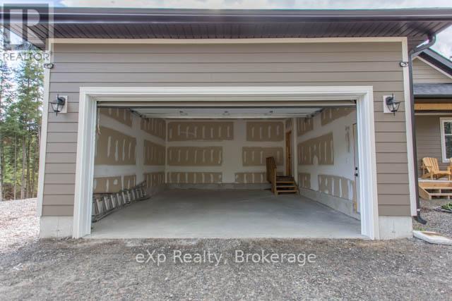 40 - 1052 Greensview Drive, Lake Of Bays, Ontario  P1H 0K1 - Photo 28 - X12433913