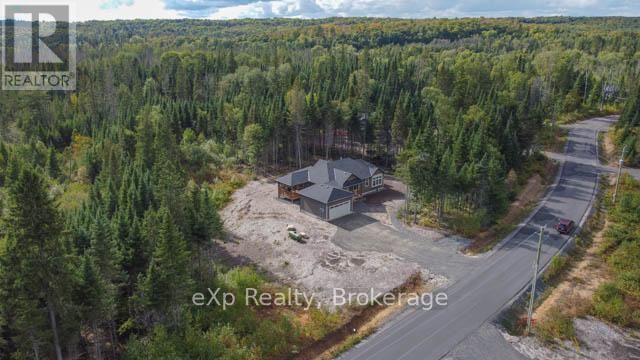 40 - 1052 Greensview Drive, Lake Of Bays, Ontario  P1H 0K1 - Photo 38 - X12433913