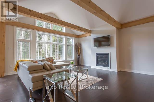 40 - 1052 Greensview Drive, Lake Of Bays, Ontario  P1H 0K1 - Photo 5 - X12433913