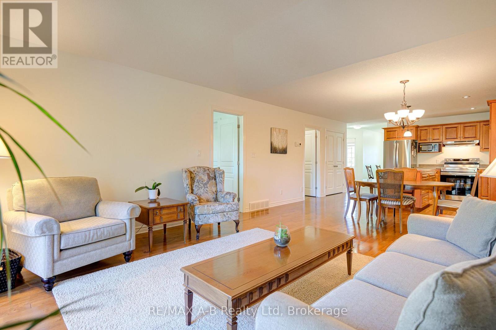 32 Harrison Street, Stratford, Ontario  N5A 0A4 - Photo 17 - X12433971