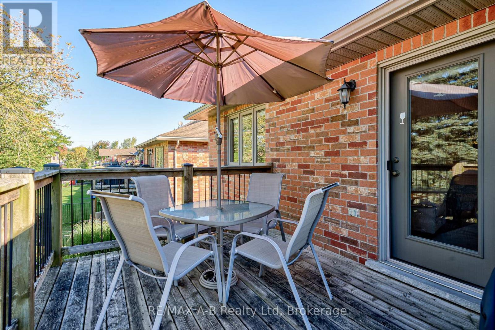 32 Harrison Street, Stratford, Ontario  N5A 0A4 - Photo 18 - X12433971