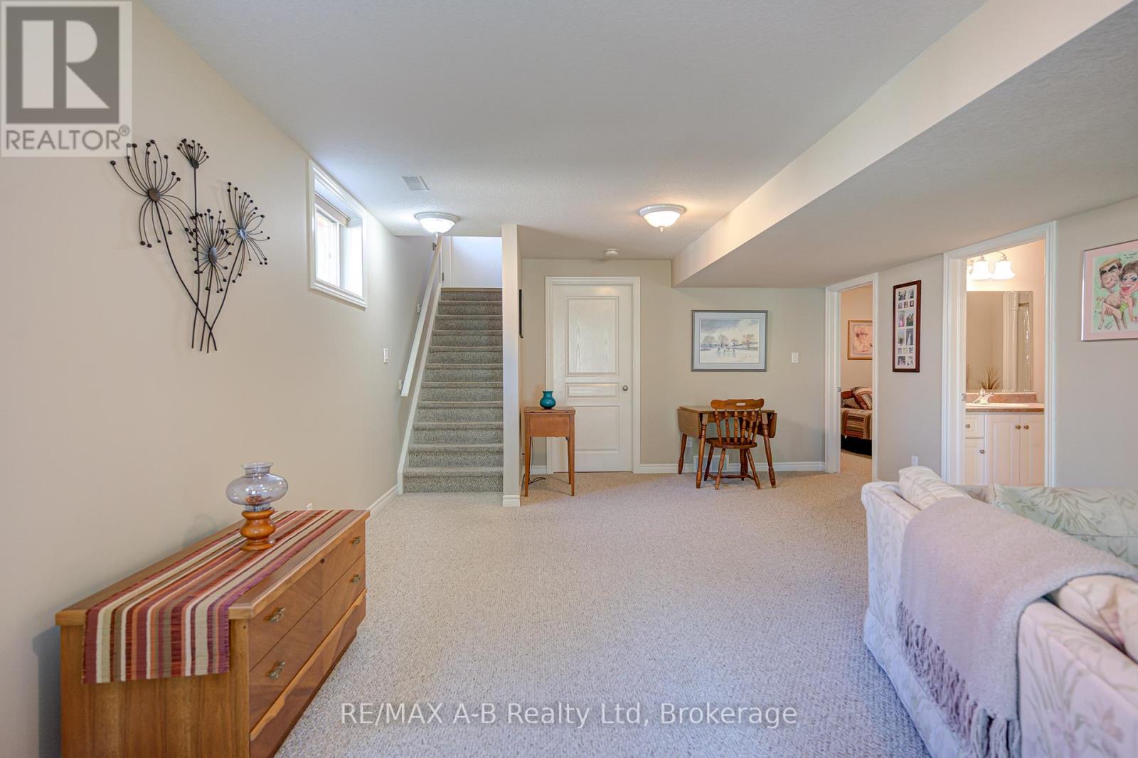 32 Harrison Street, Stratford, Ontario  N5A 0A4 - Photo 23 - X12433971