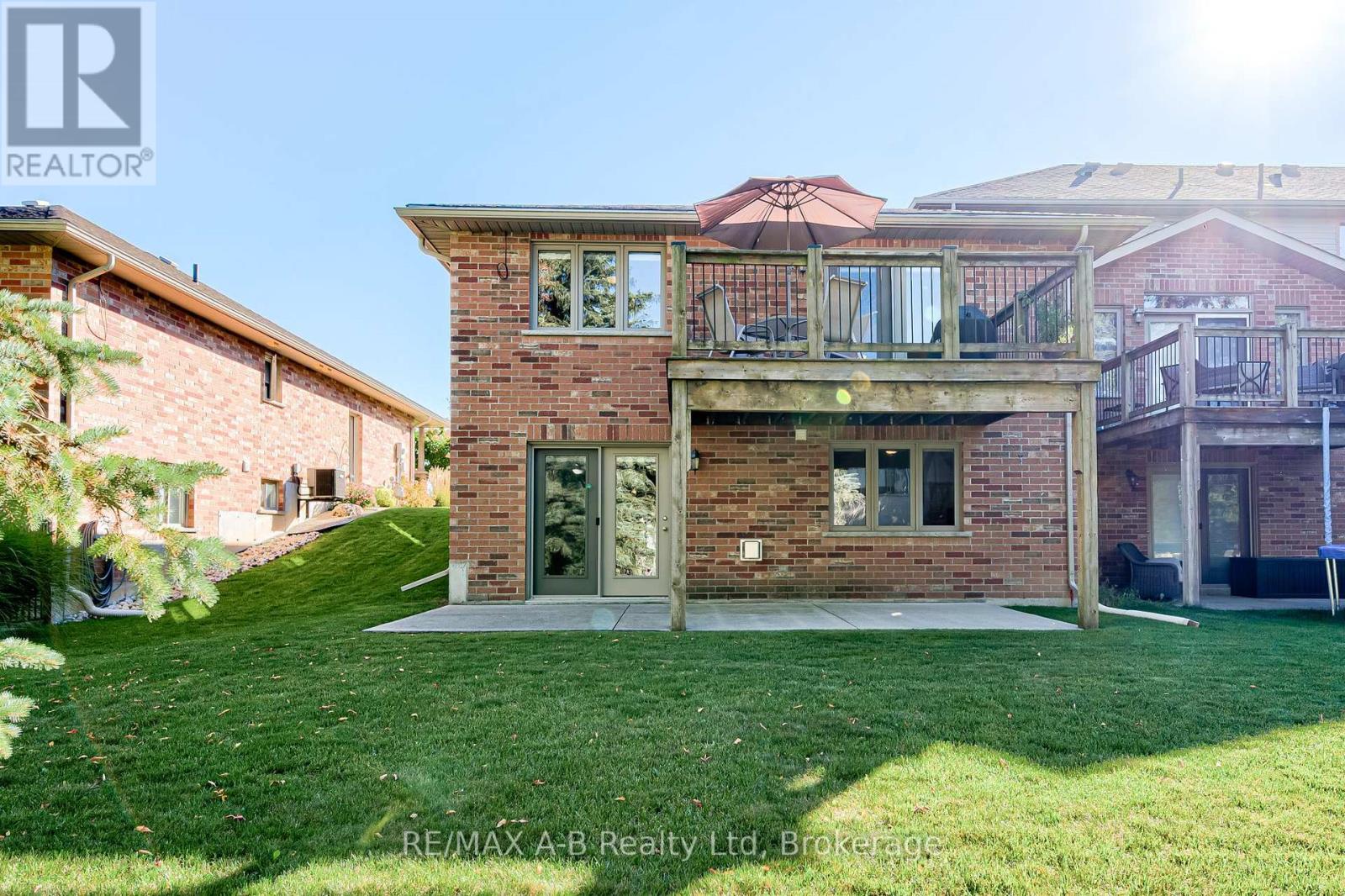 32 Harrison Street, Stratford, Ontario  N5A 0A4 - Photo 32 - X12433971