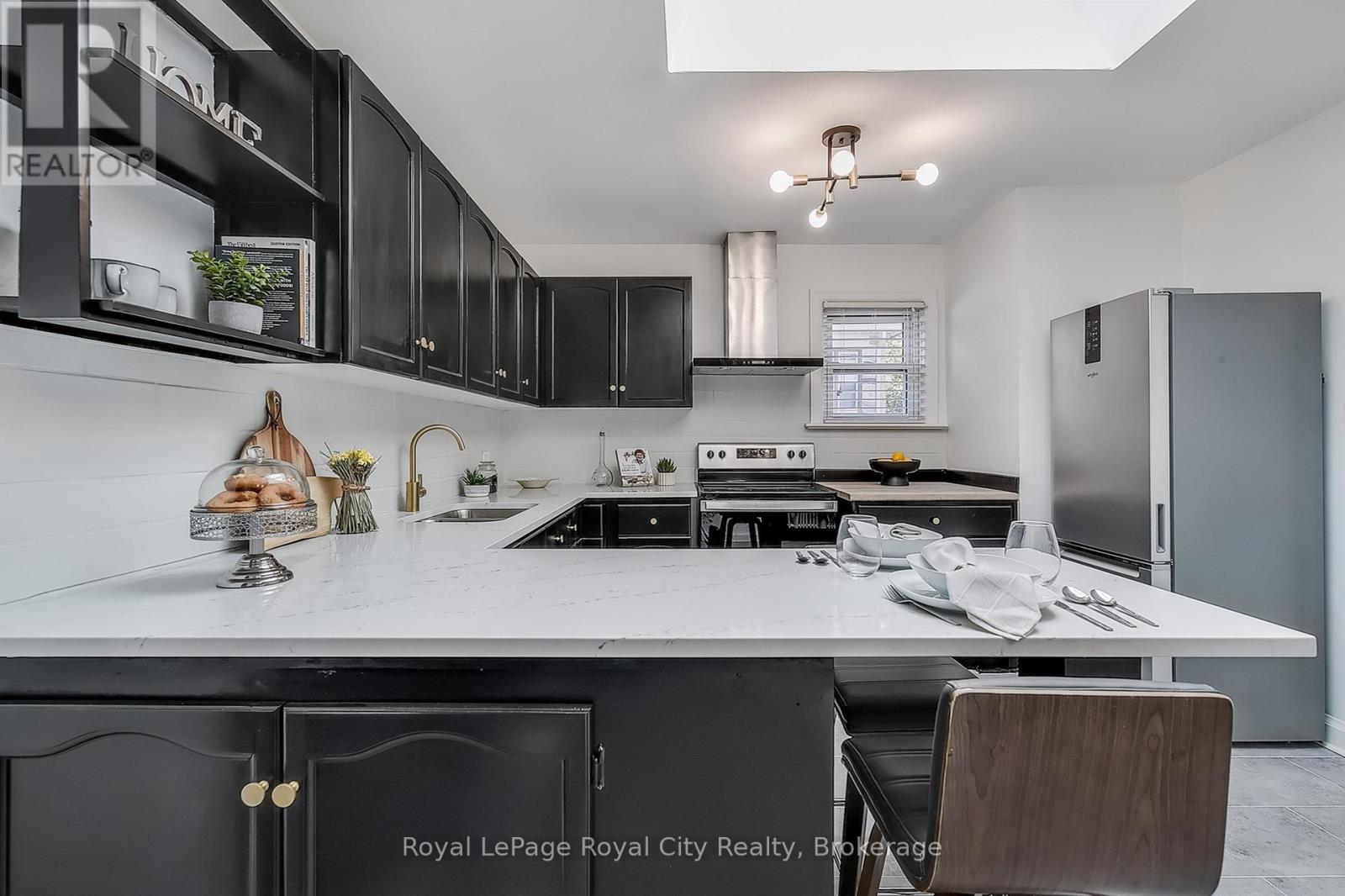 94 Durham Street, Guelph, Ontario  N1H 2Y3 - Photo 11 - X12434003