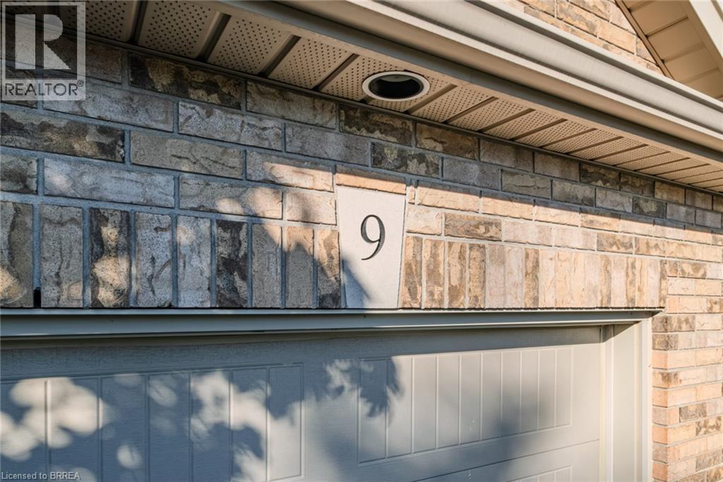 110 Somerset Road Unit# 9, Brantford, Ontario  N3R 5A8 - Photo 3 - 40748677