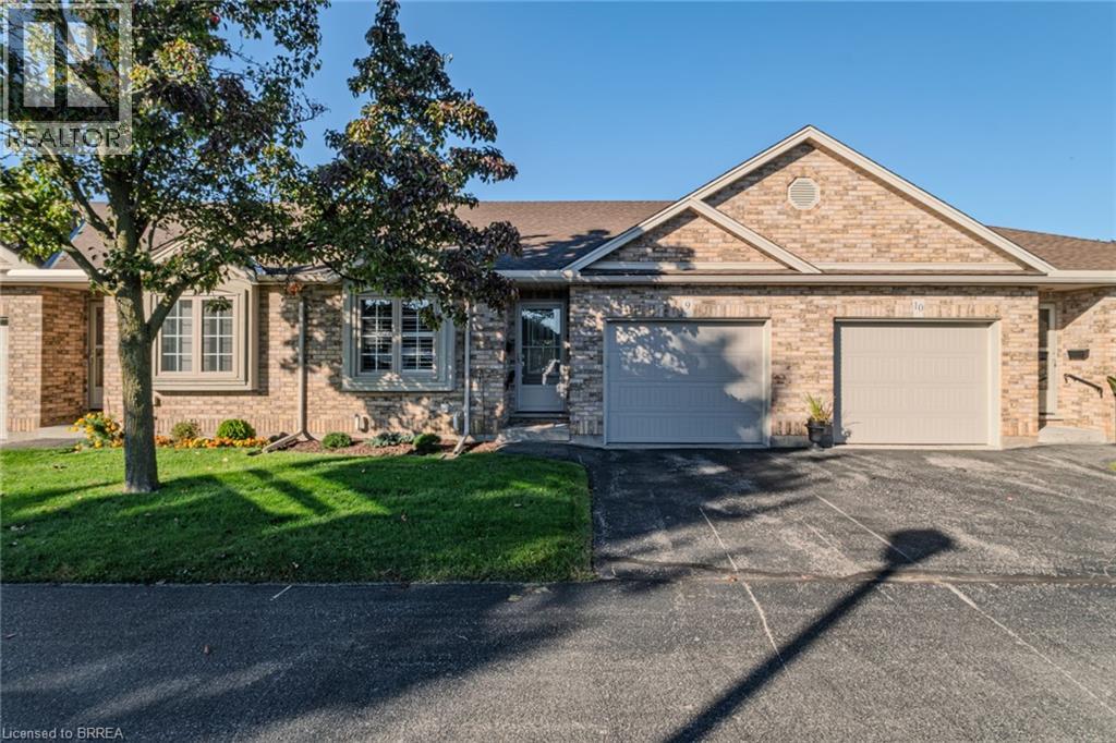110 Somerset Road Unit# 9, Brantford, Ontario  N3R 5A8 - Photo 1 - 40748677
